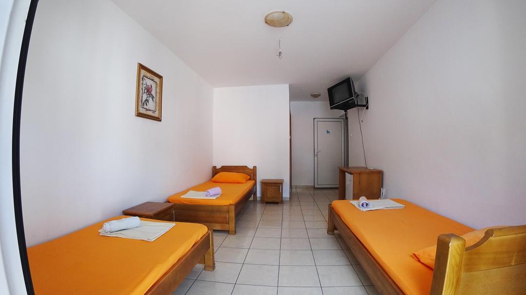 Guesthouse Sun Hostel Budva Exterior foto