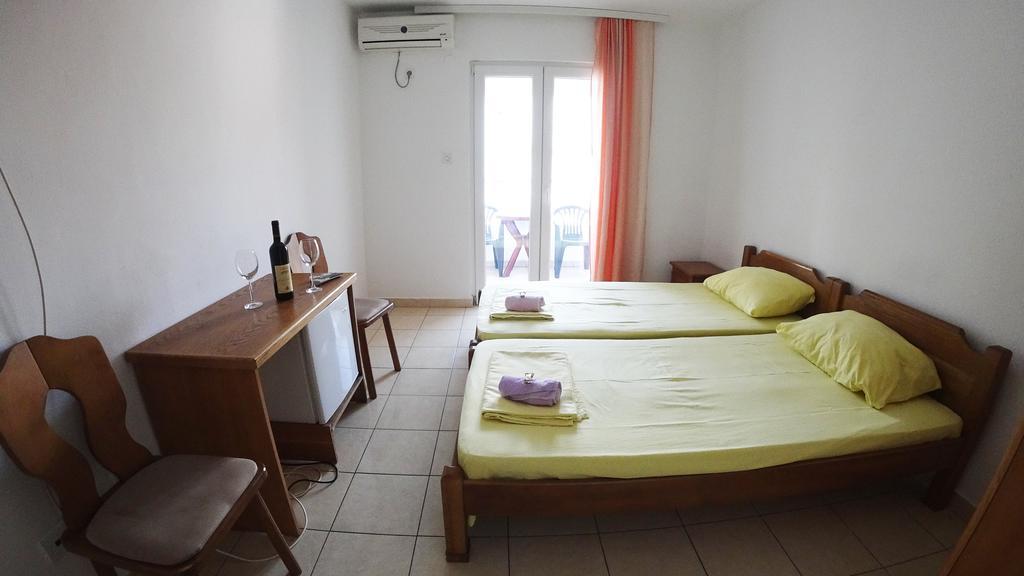 Guesthouse Sun Hostel Budva Exterior foto