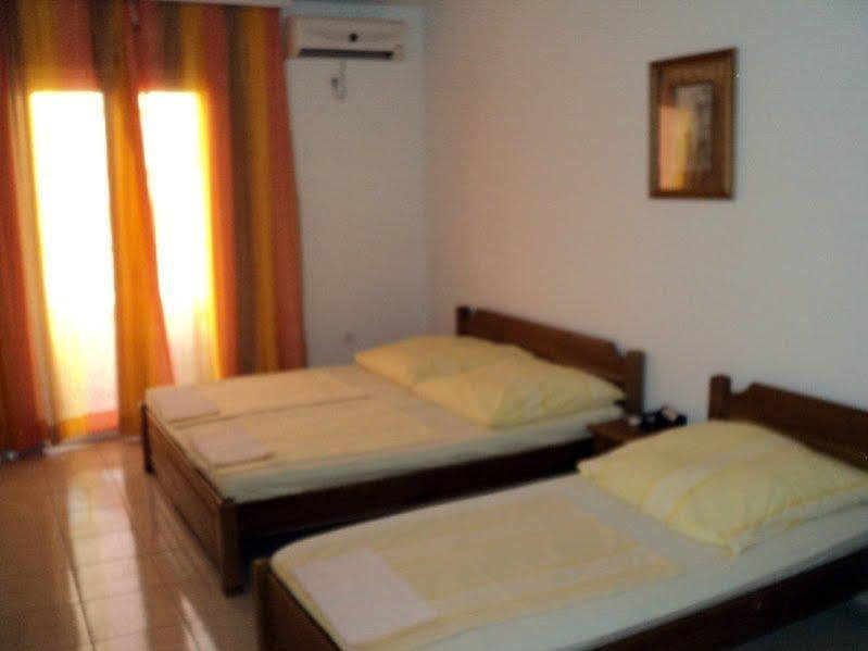 Guesthouse Sun Hostel Budva Exterior foto